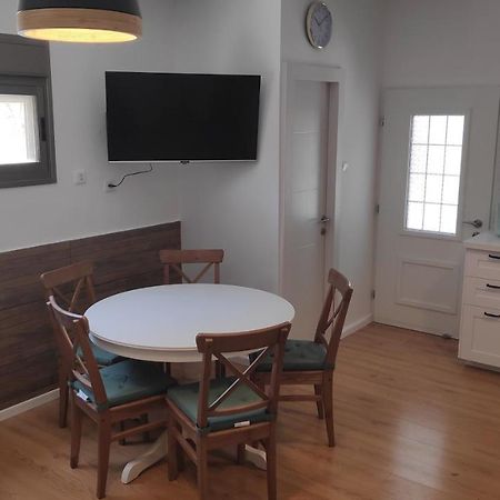 Apartament אחת ויחידה - One & Only Ma’alot-Tarszicha Zewnętrze zdjęcie