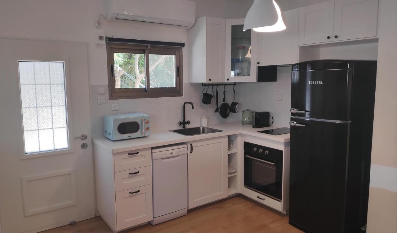 Apartament אחת ויחידה - One & Only Ma’alot-Tarszicha Zewnętrze zdjęcie