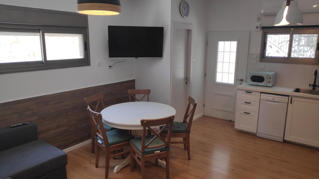 Apartament אחת ויחידה - One & Only Ma’alot-Tarszicha Zewnętrze zdjęcie